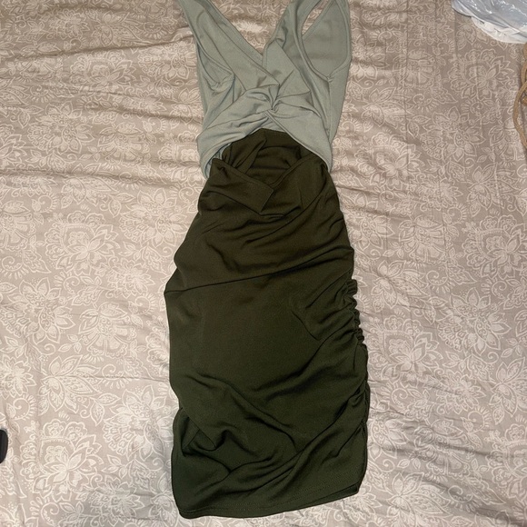 Dress - Picture 1 of 3